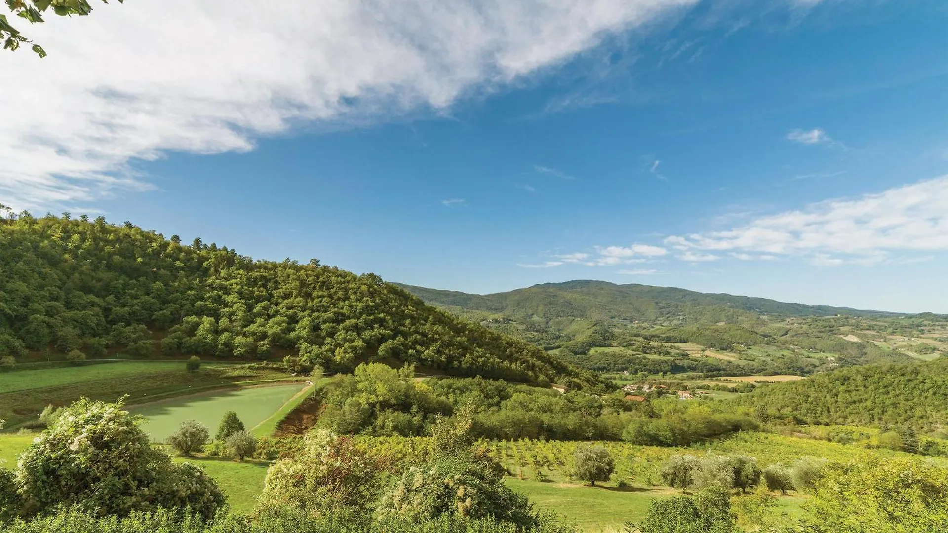 2 Bedroom Nice Home In Dicomano Italy